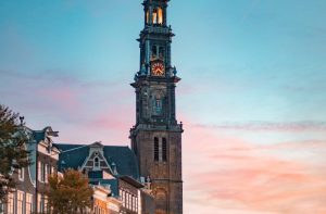 Lees meer over het artikel Meeleven met de slachtoffers van de aardbeving