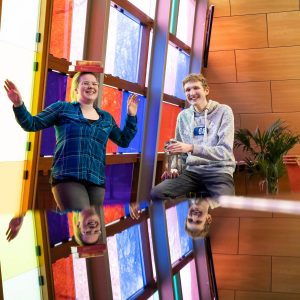 Lees meer over het artikel Tieners in Amsterdam-West: “Kerk is te gesloten”