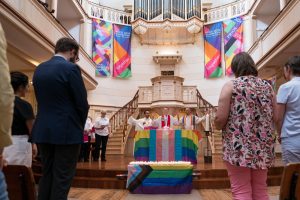 Lees meer over het artikel In gesprek met ds. Jasmijn Dijkman: Pride Kerkdienst met David, Goliath en… ballroom
