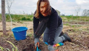 Pag. 3 Hanneke van Bezooijen bij haar column