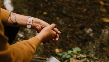 priscilla-du-preez-kJ4bteP8OCg-unsplash (1)